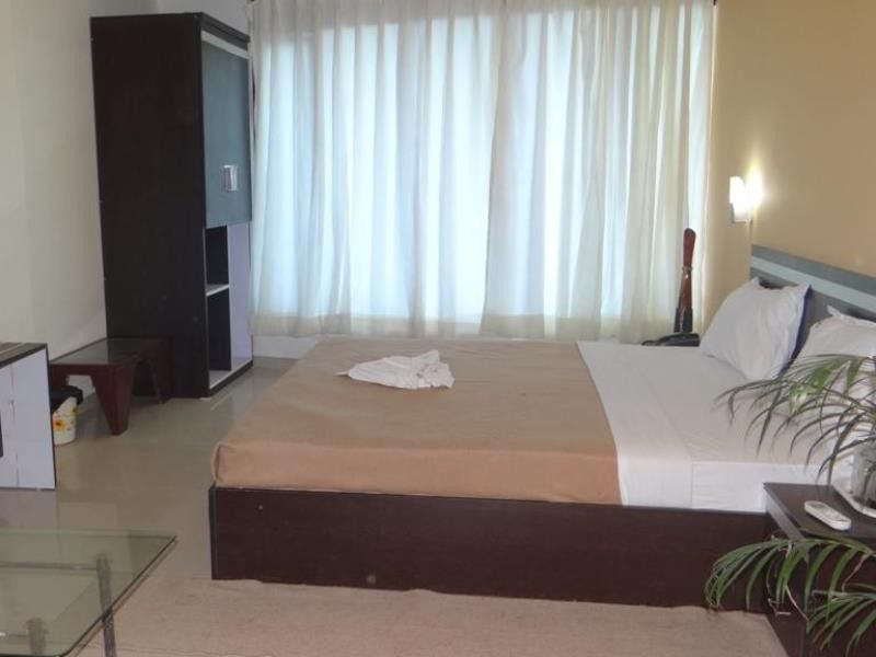 Linear Inn Indore Zewnętrze zdjęcie