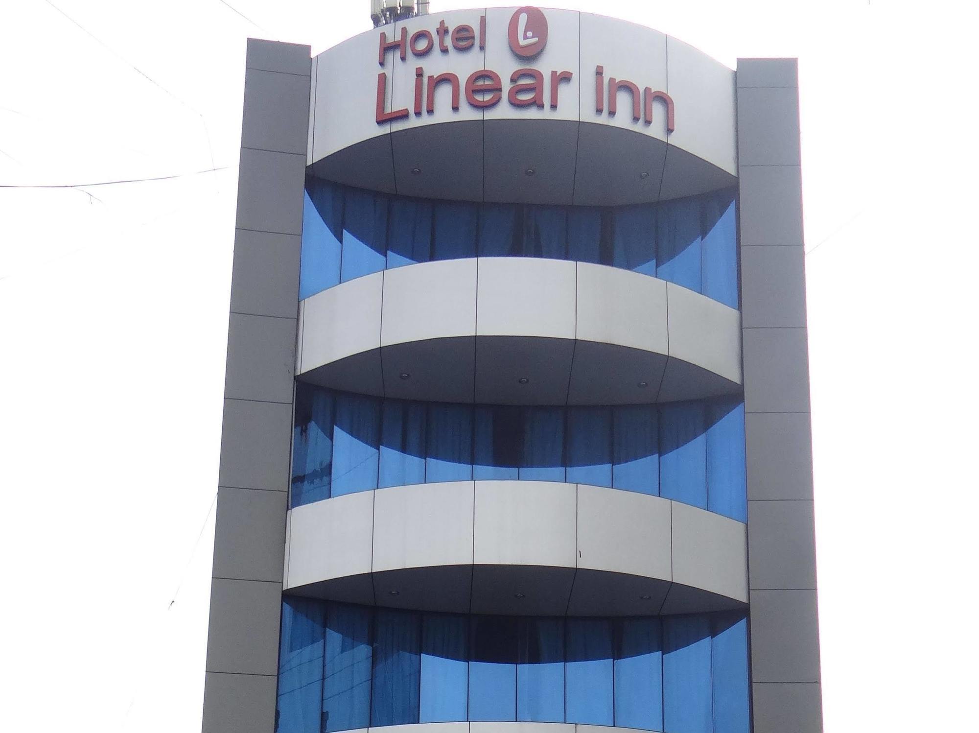 Linear Inn Indore Zewnętrze zdjęcie